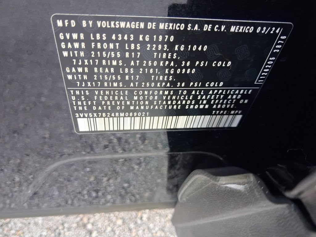 Used 2024 Volkswagen Taos S FWD image 29