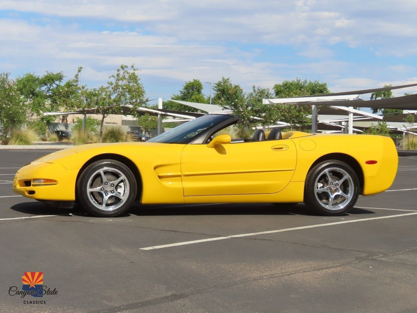 Used 2002 Chevrolet Corvette Convertible w/ Preferred Equipment Group2 image 10