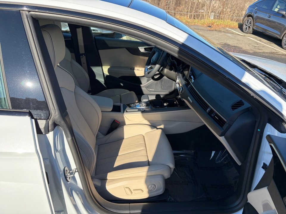 Used 2025 Audi A5 2.0T Premium Plus w/ Premium Plus image 28