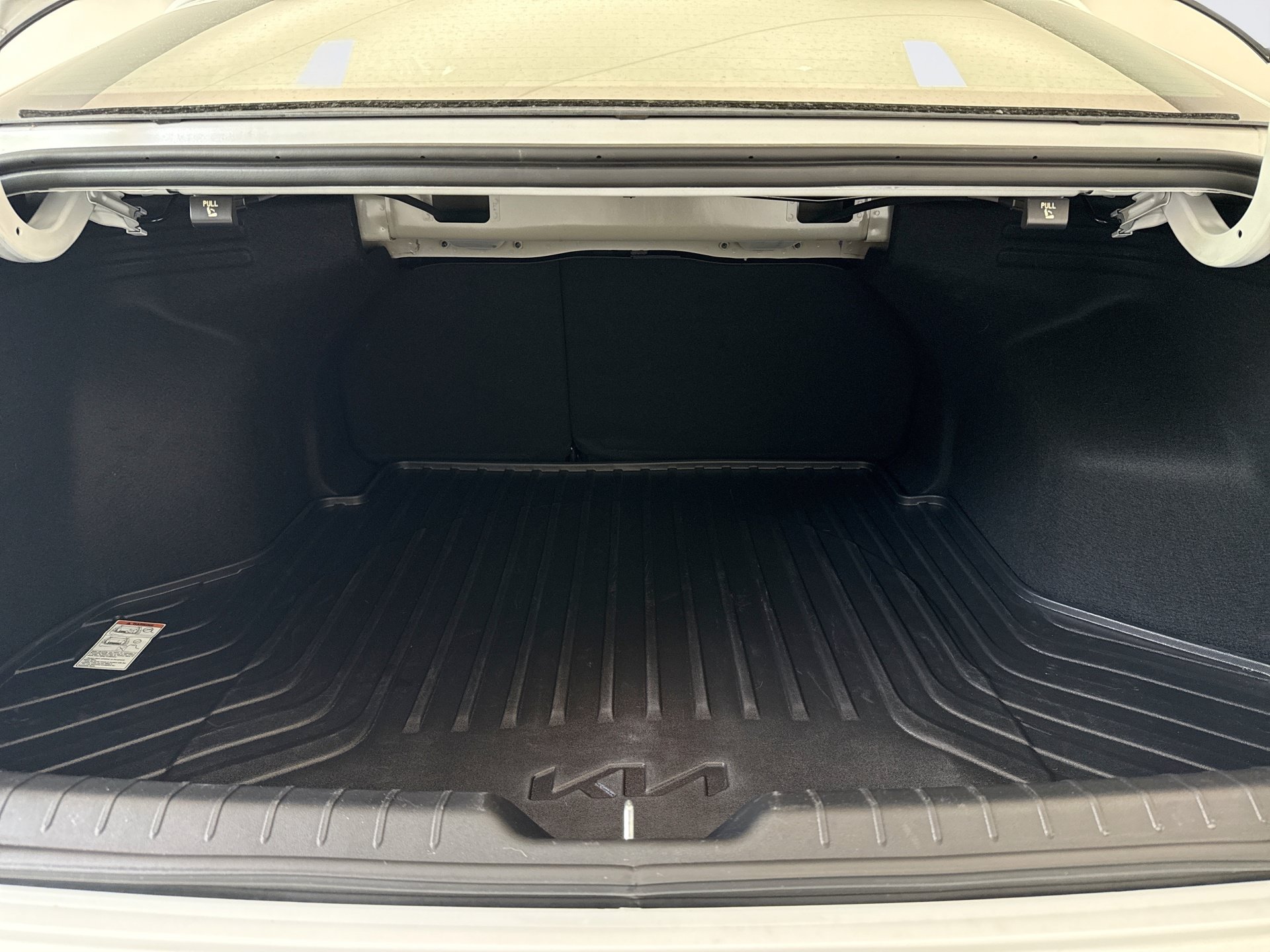 Used 2025 Kia K4 EX FWD image 18