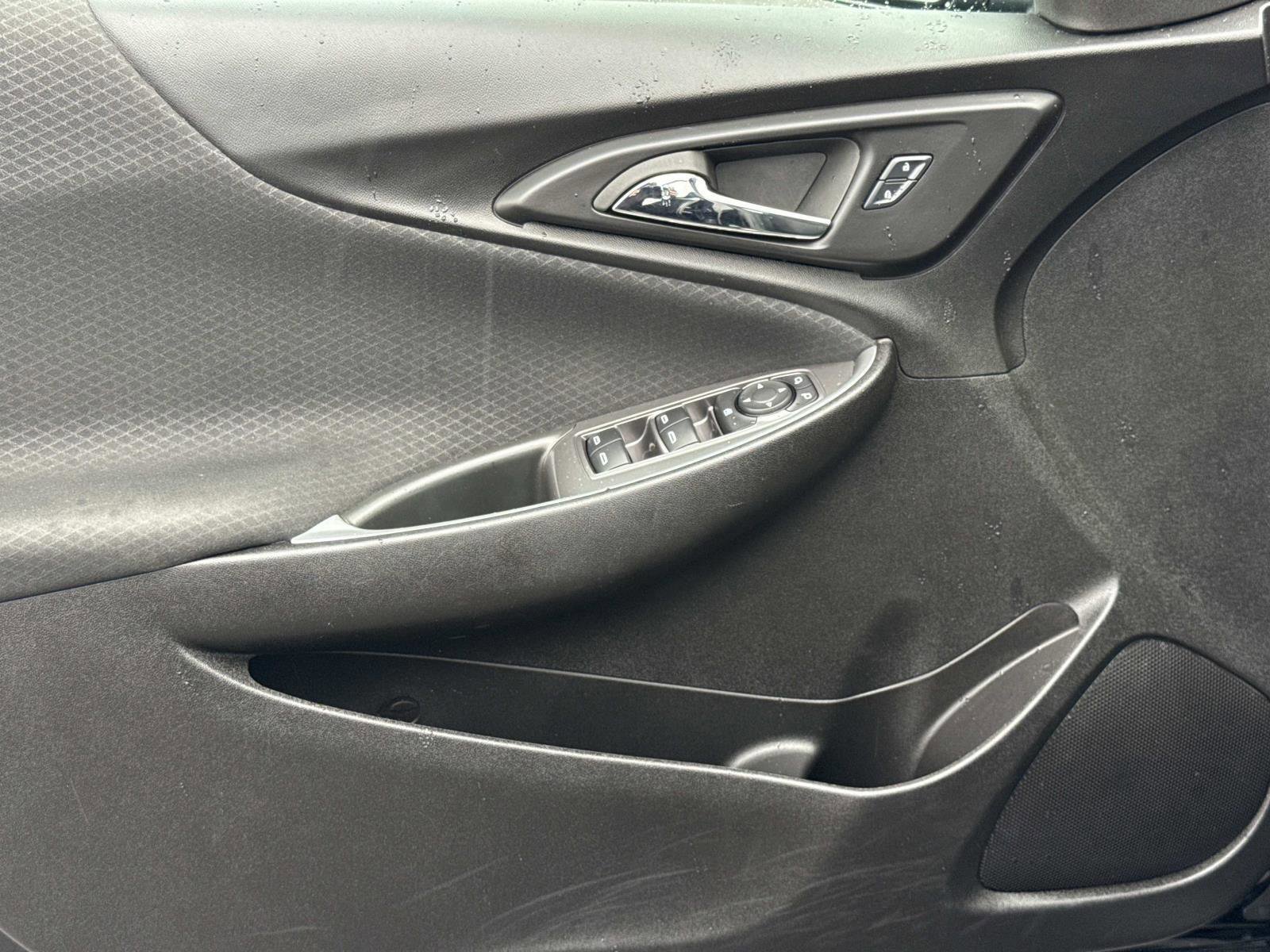 Used 2024 Chevrolet Malibu RS w/ LPO, Floor Liner Package image 17