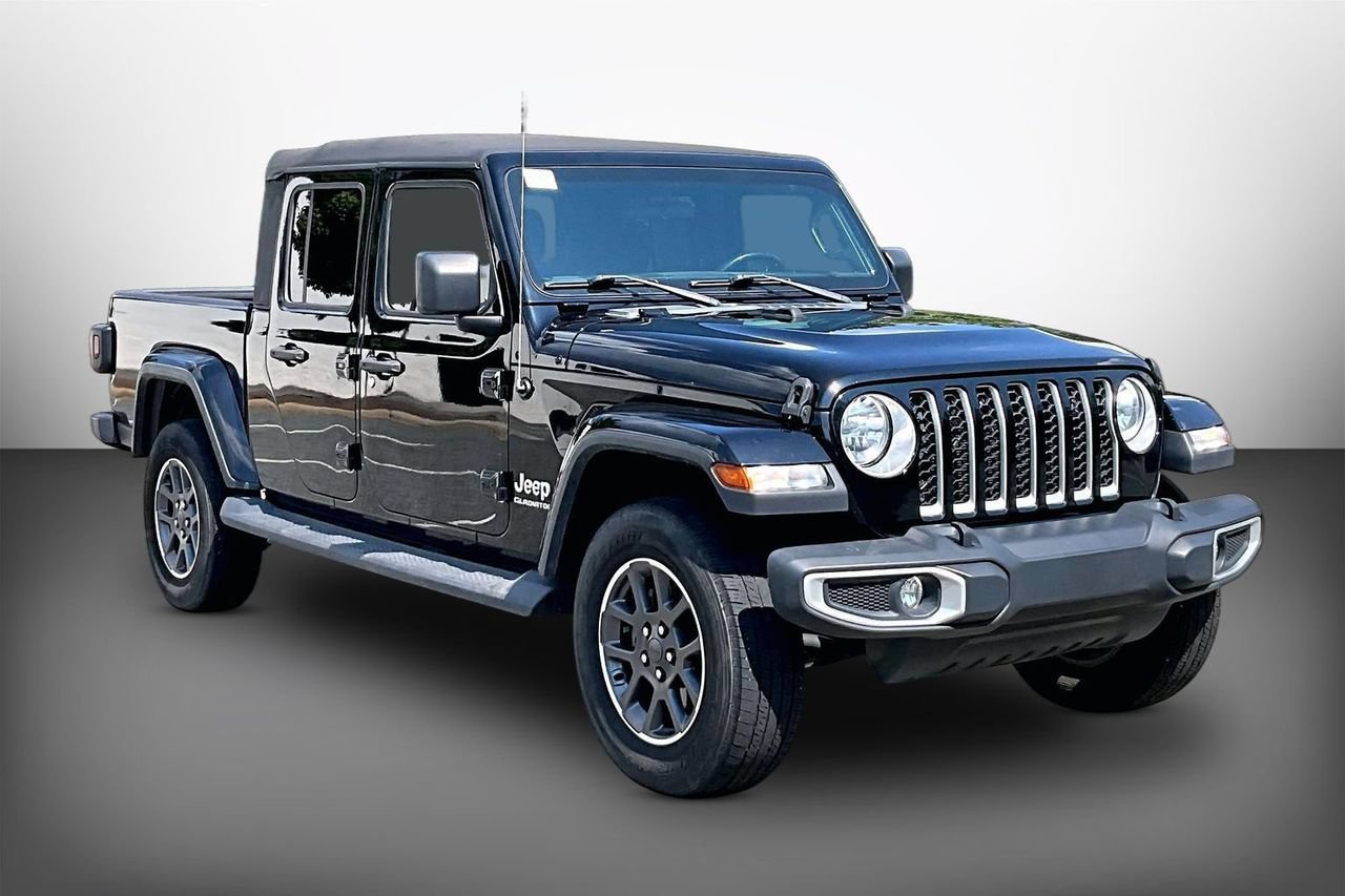 Certified 2020 Jeep Gladiator Overland w/ Trailer Tow Package