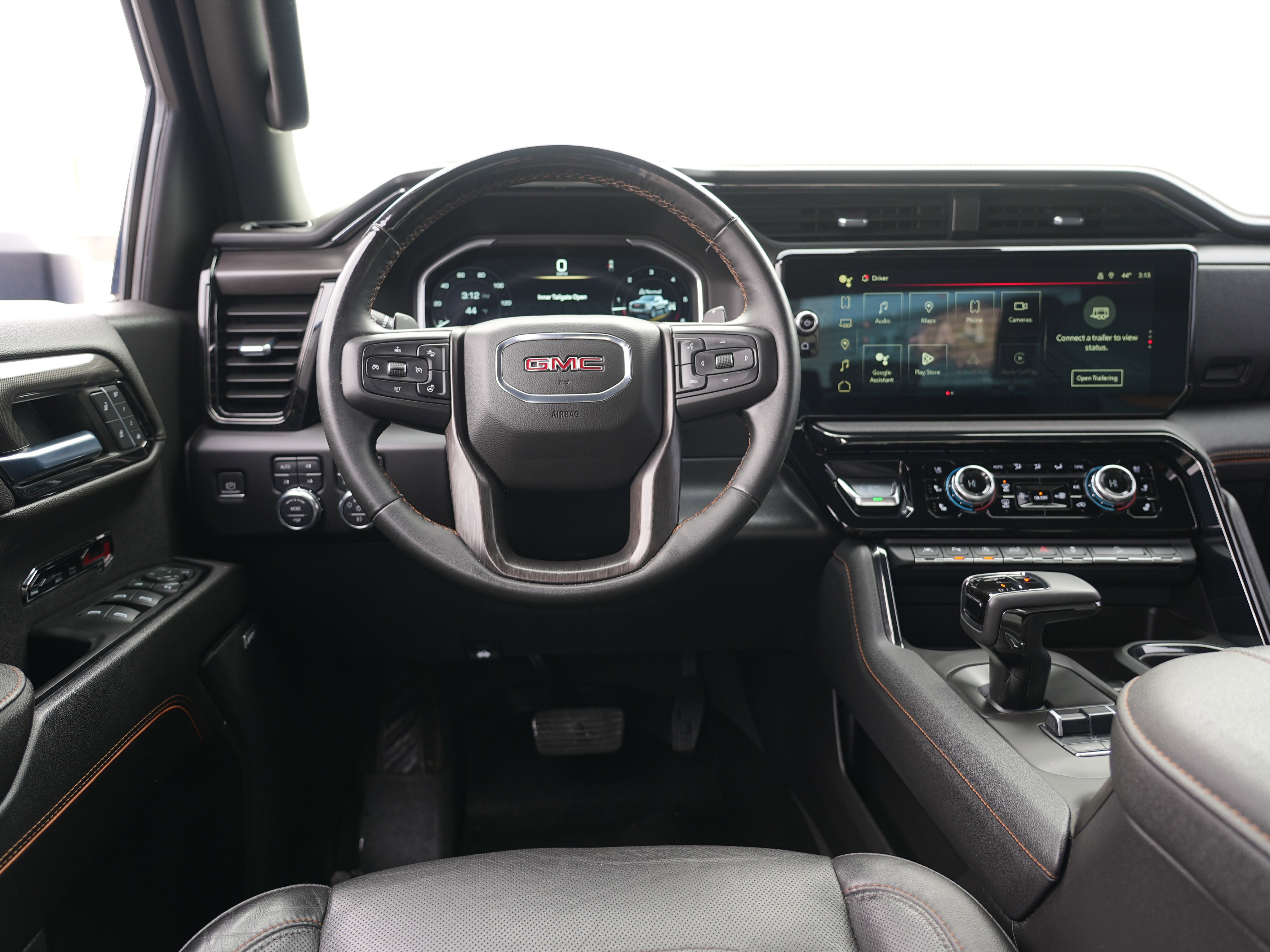 Used 2023 GMC Sierra 1500 AT4 w/ Technology Package AWD/4WD image 23