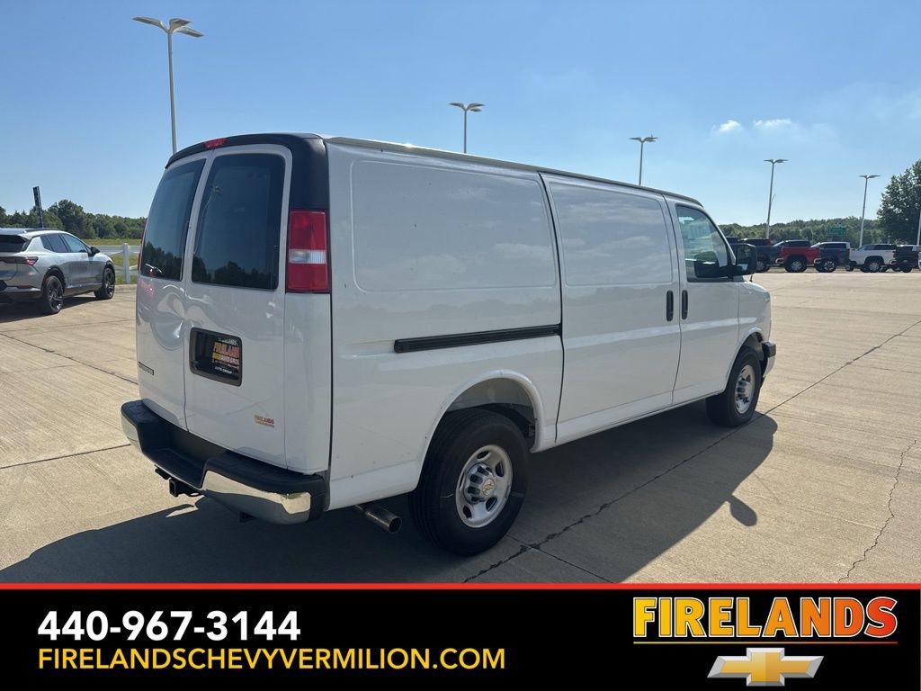 New 2025 Chevrolet Express 2500 Work Van w/ Driver Convenience Package image 9