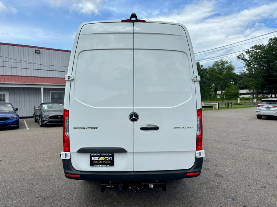 Used 2023 Mercedes-Benz Sprinter 3500 image 7