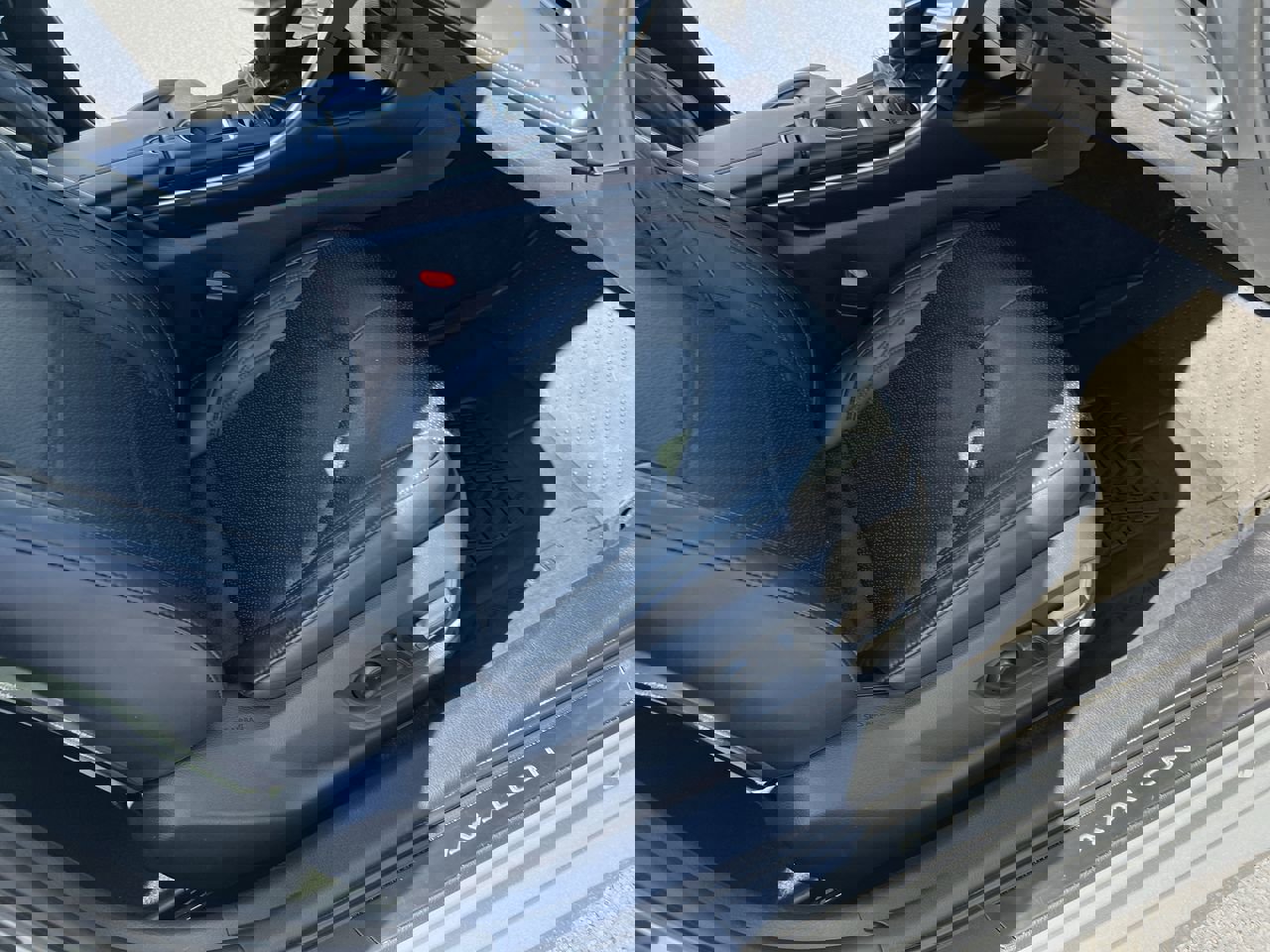 Used 2021 Toyota Avalon Limited w/ Advanced Safety Package image 34