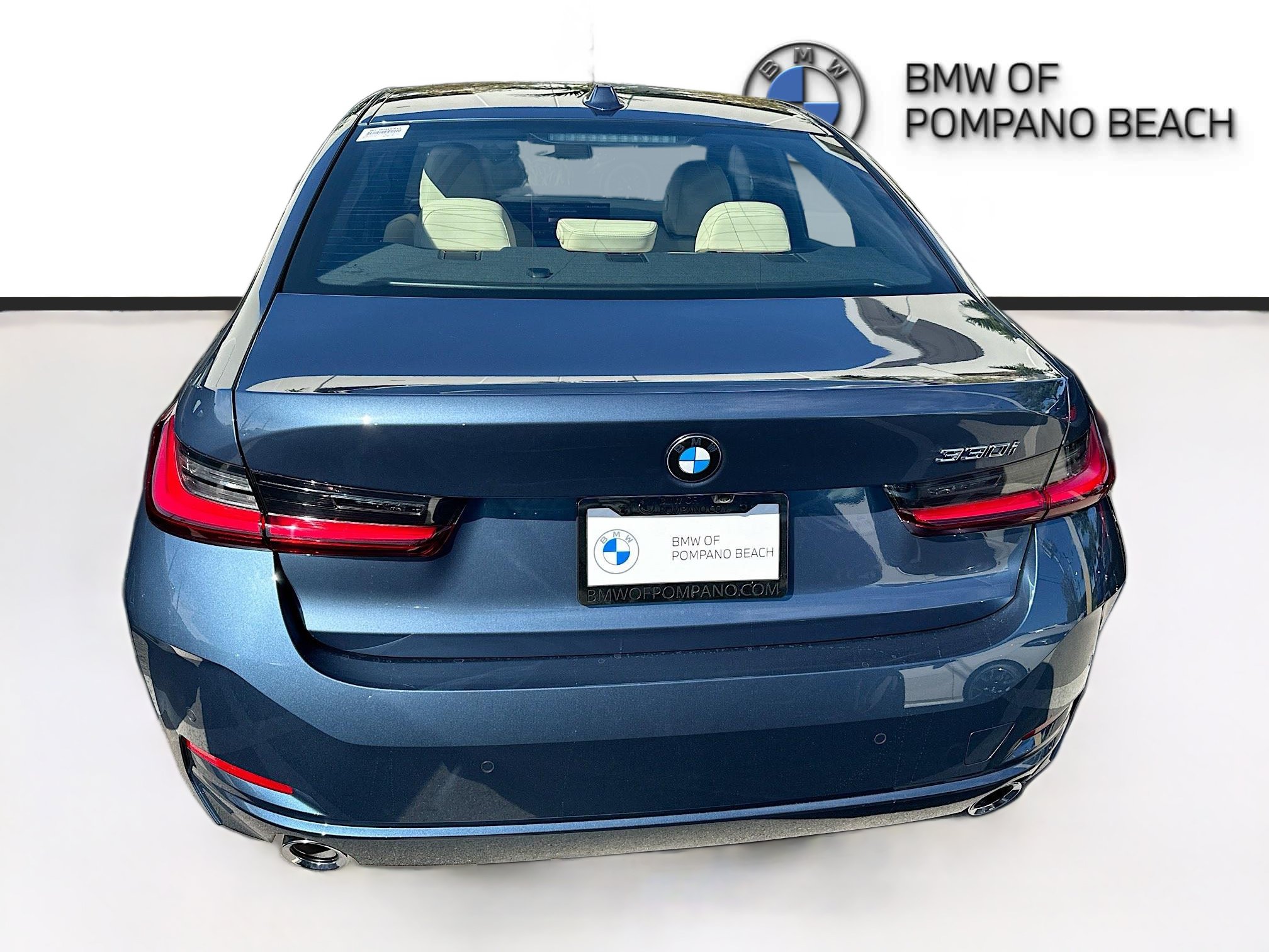 New 2026 BMW 330i Sedan w/ Premium Package RWD image 5