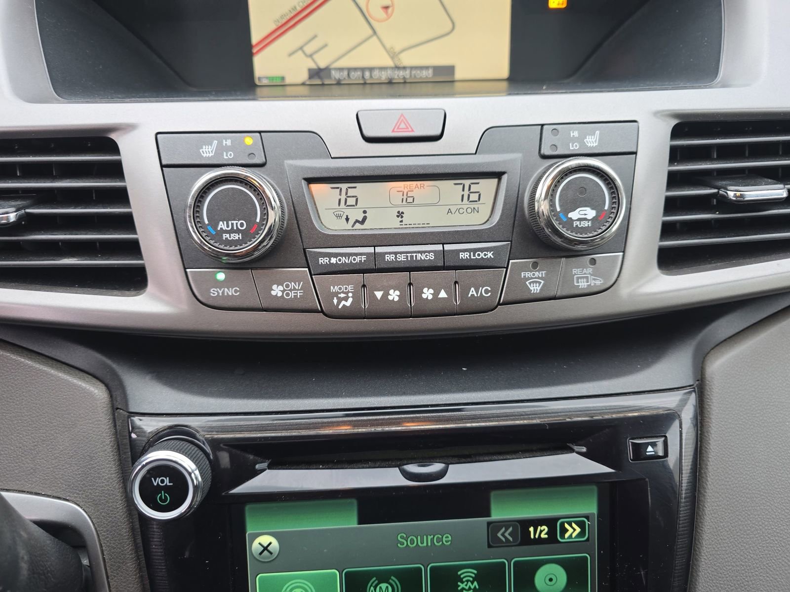 Used 2016 Honda Odyssey Touring image 33