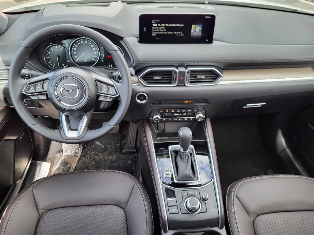 New 2025 MAZDA CX-5 Signature image 3