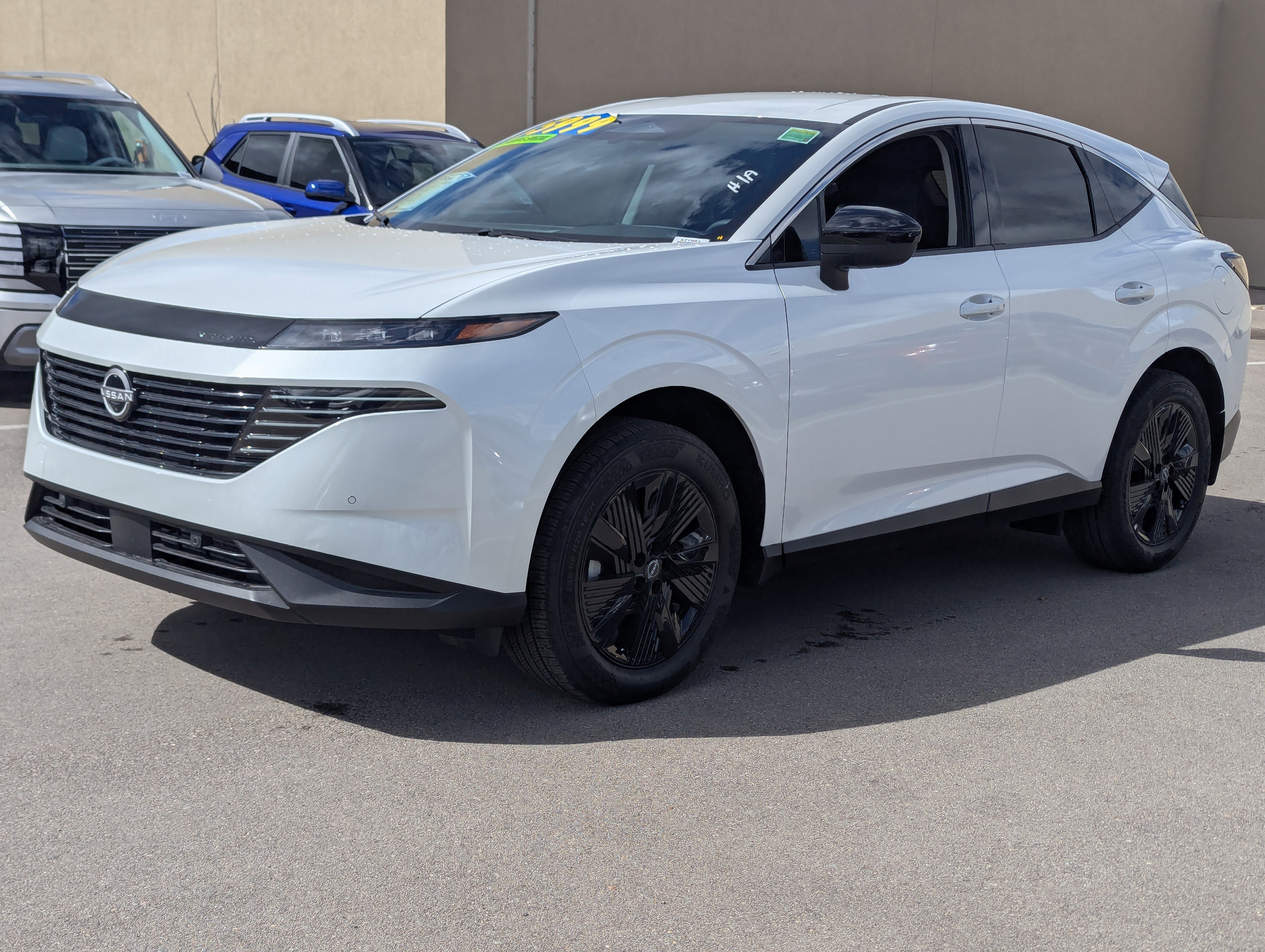 Used 2025 Nissan Murano SV image 5