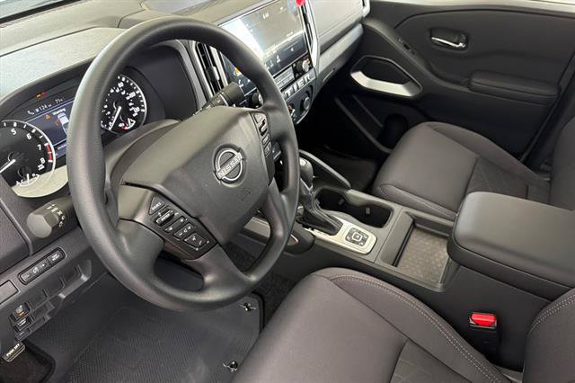 New 2026 Nissan Frontier SV w/ Tow Package AWD/4WD image 10