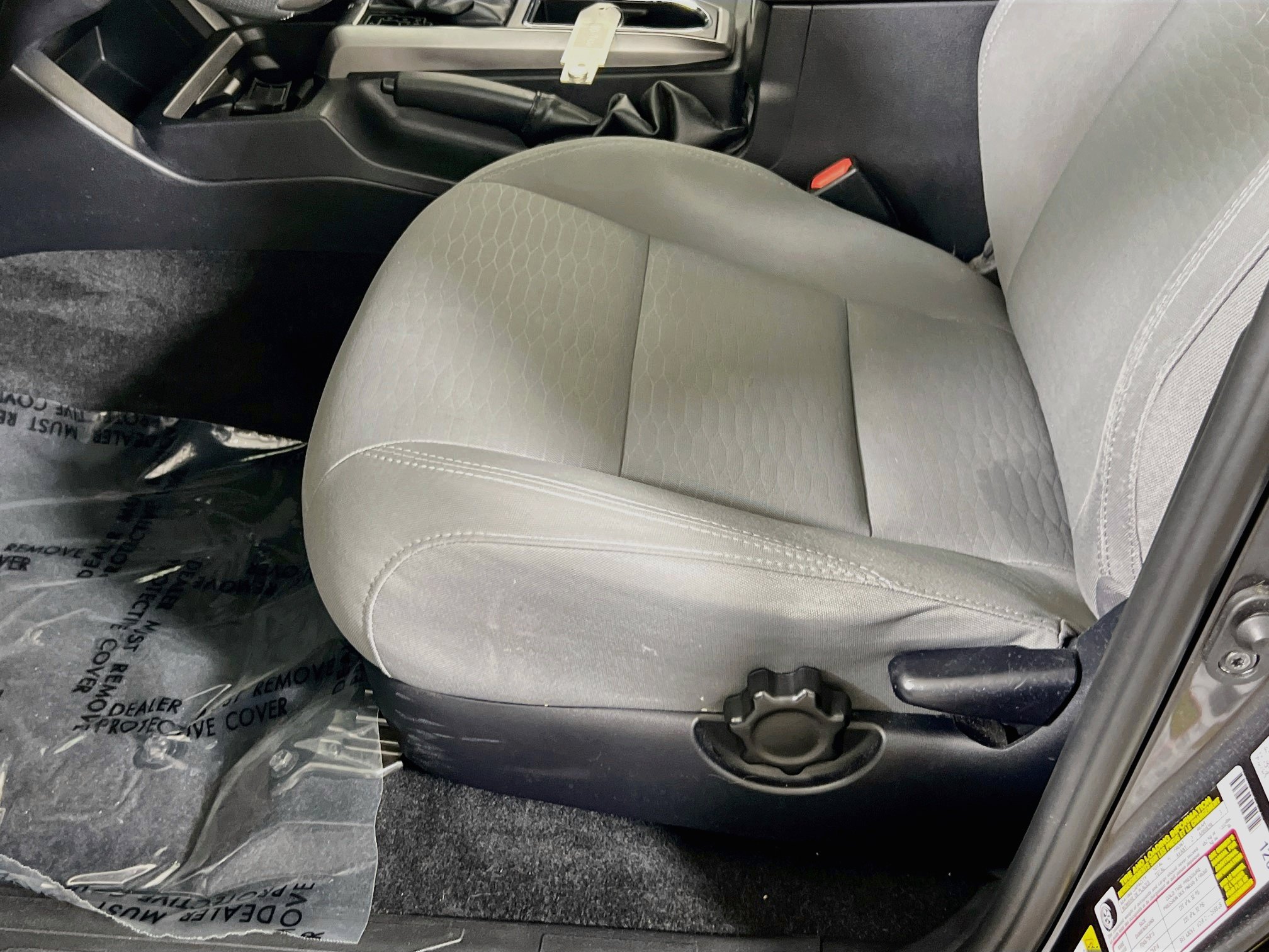 Used 2019 Toyota Tacoma SR5 AWD/4WD image 18
