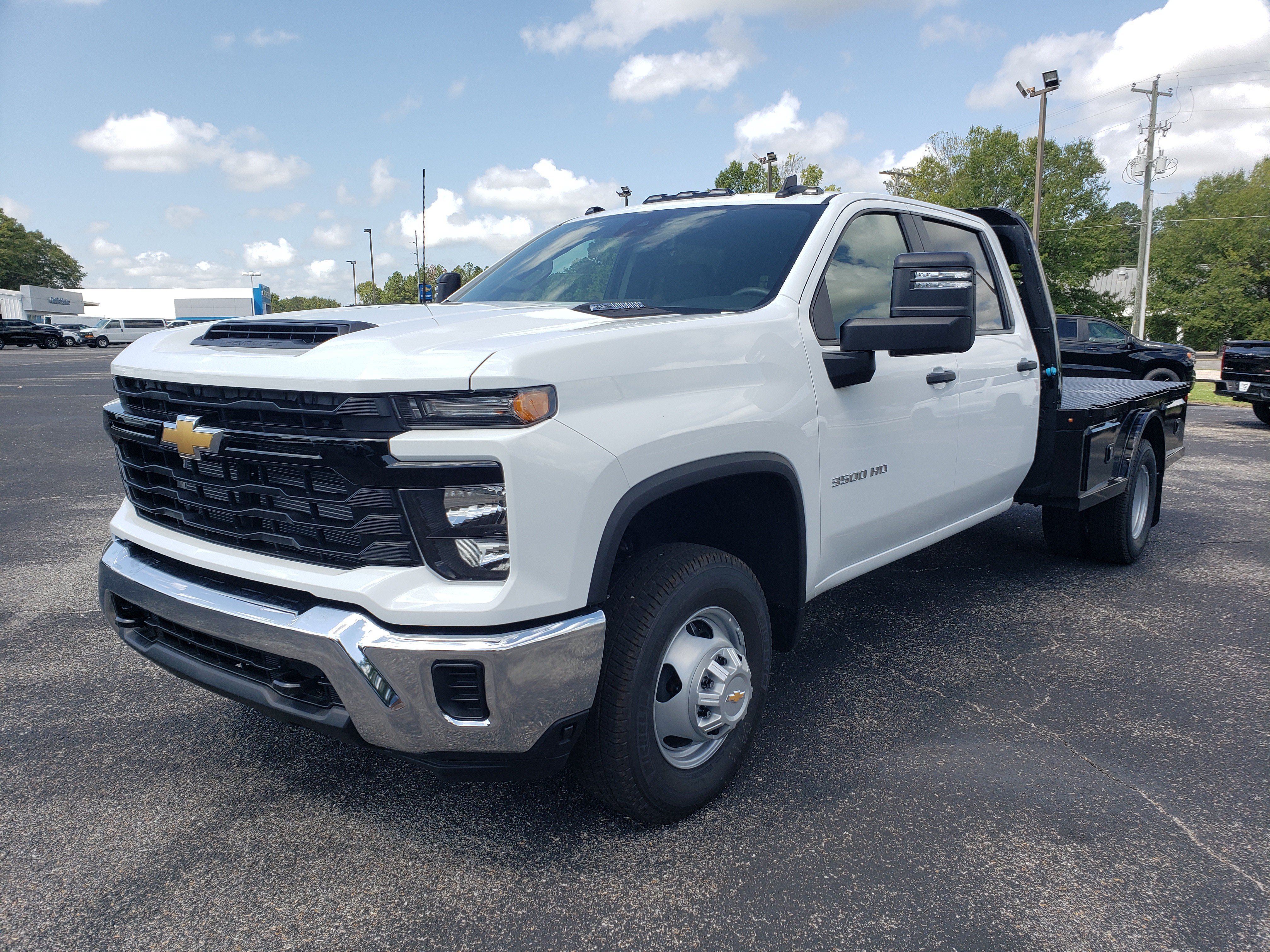 New 2026 Chevrolet Silverado 3500 W/T w/ WT Convenience Package AWD/4WD image 2