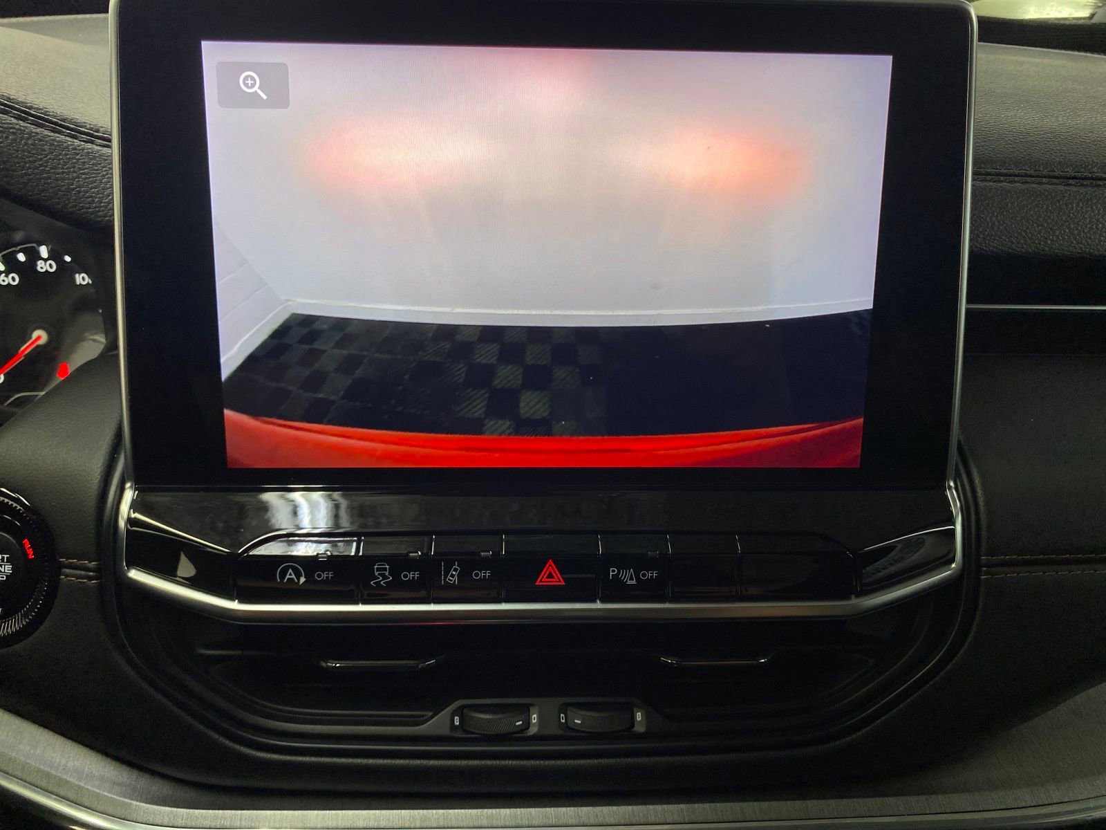 Used 2023 Jeep Compass Limited image 13