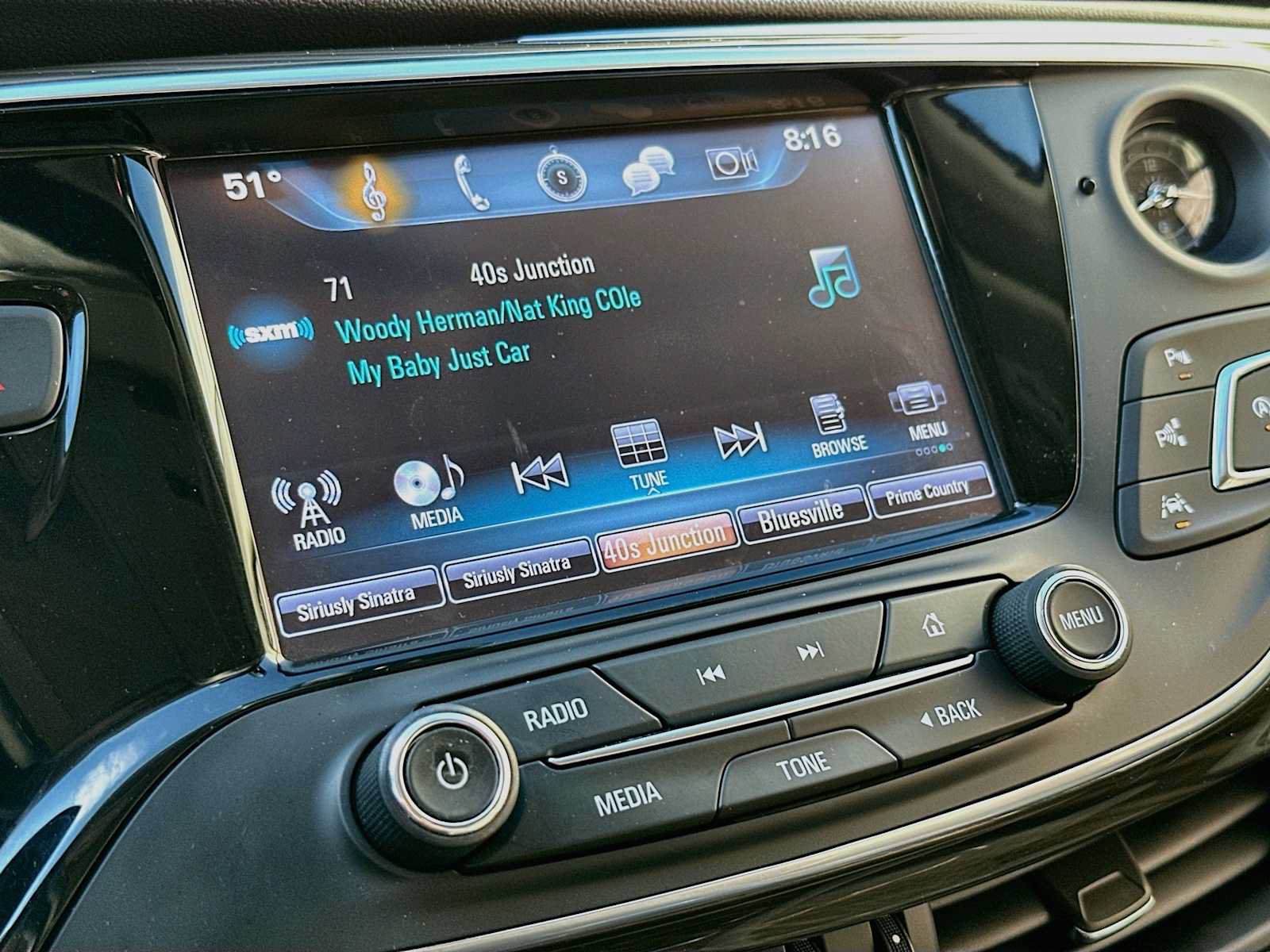Used 2020 Buick Envision Premium w/ Driver Confidence Package AWD/4WD image 15