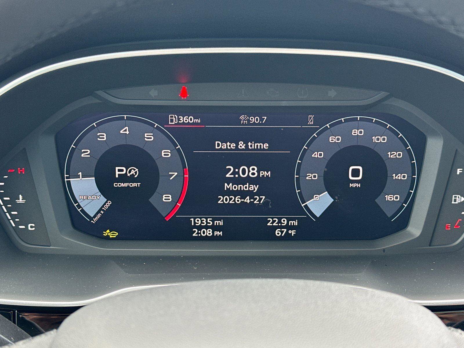 Certified 2025 Audi Q3 2.0T Premium w/ Convenience Package AWD/4WD image 24