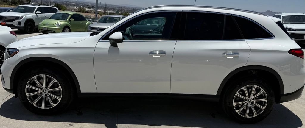Used 2026 Mercedes-Benz GLC 300 4MATIC image 6