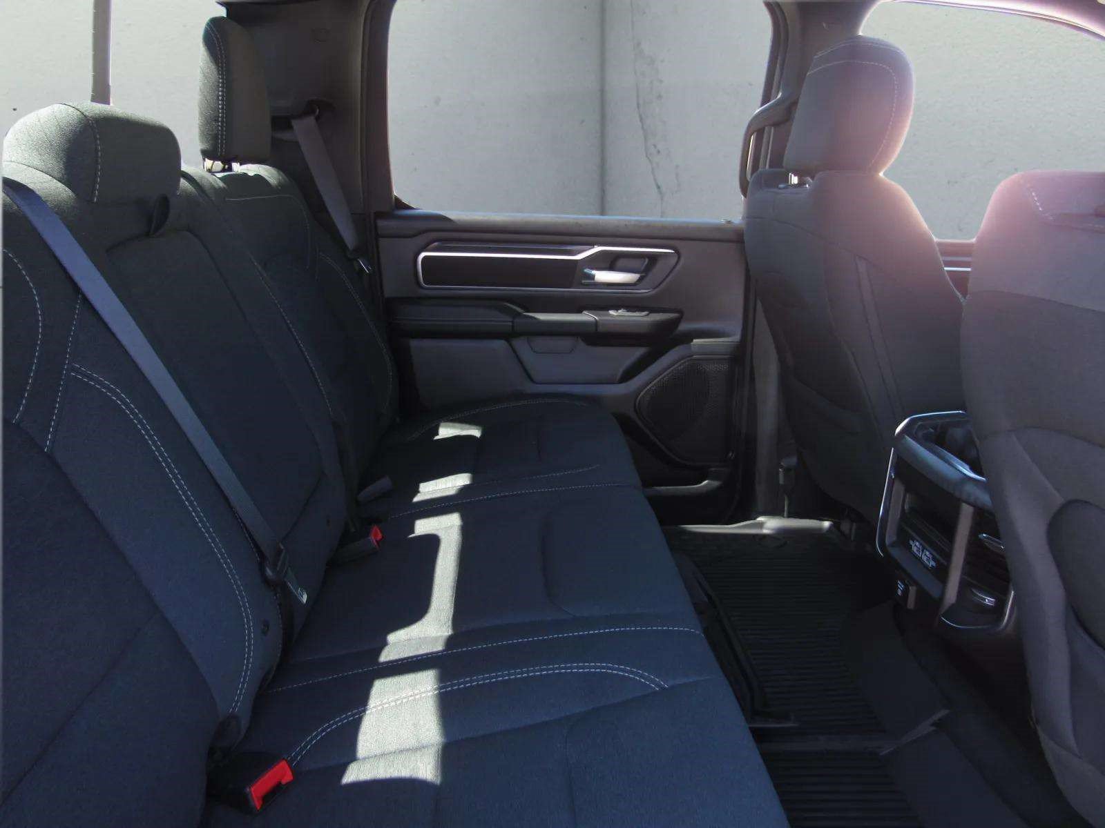 Used 2026 RAM 1500 Big Horn AWD/4WD image 11