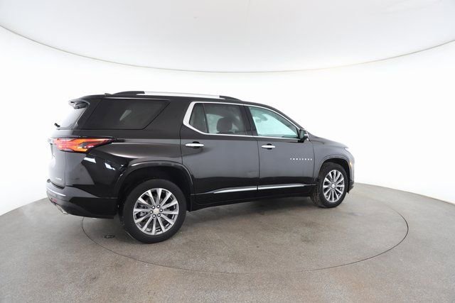 Used 2023 Chevrolet Traverse Premier image 19