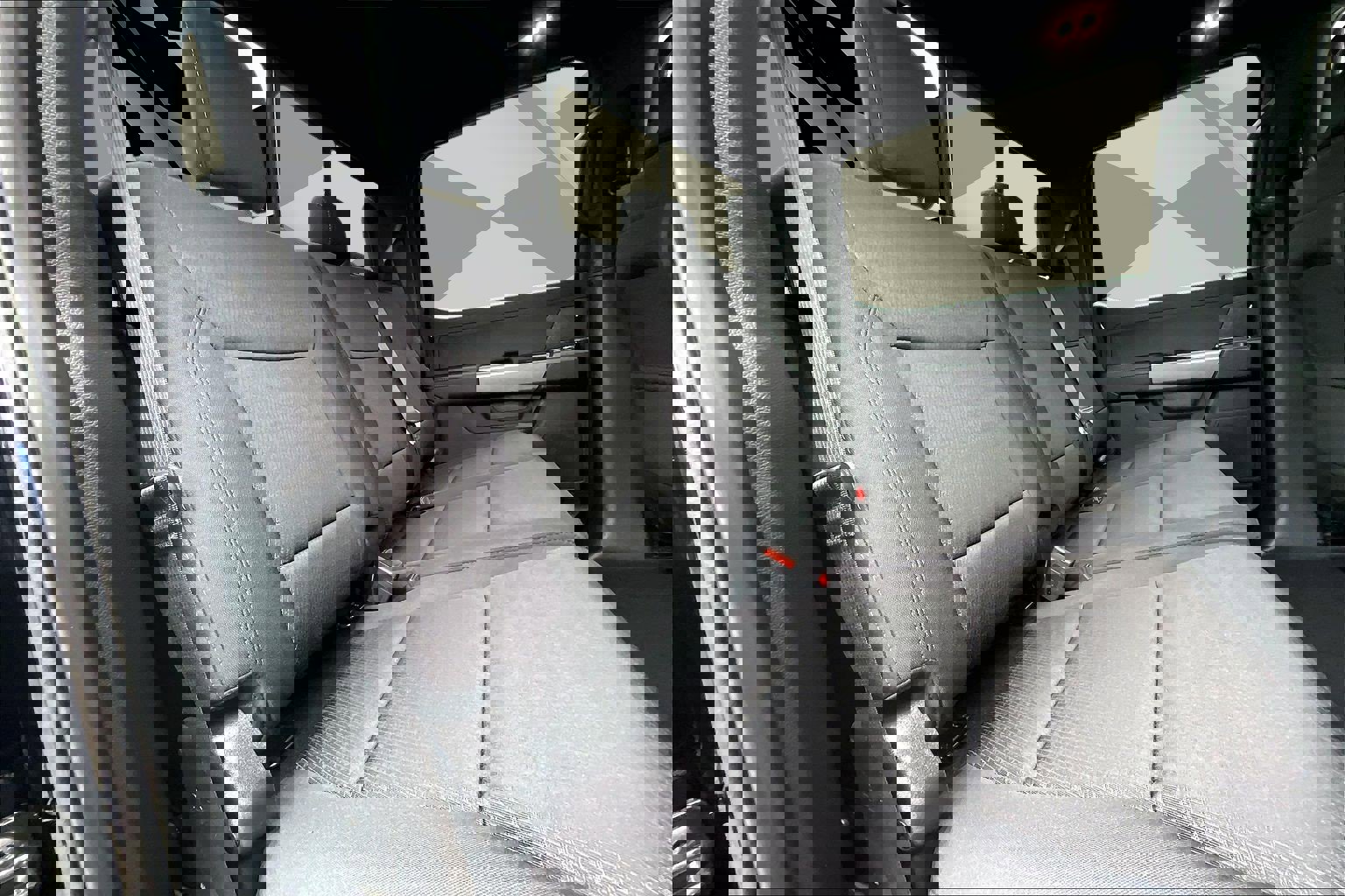 New 2026 Ford F150 XLT w/ Equipment Group 302A MID AWD/4WD image 25