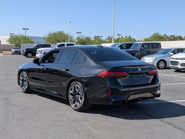 Used 2026 BMW 530i w/ M Sport Package image 7