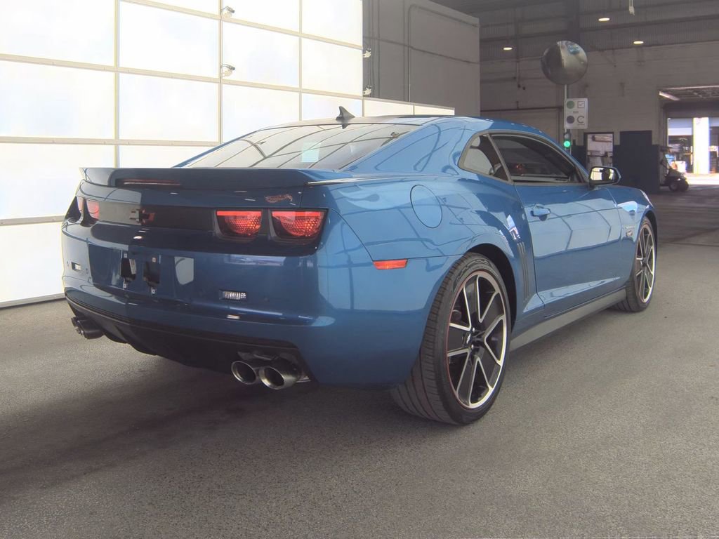 Used 2013 Chevrolet Camaro SS w/ Hot Wheels Special Edition RWD image 8