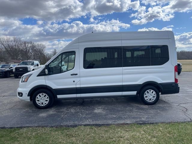 Used 2024 Ford Transit 350 XLT image 4