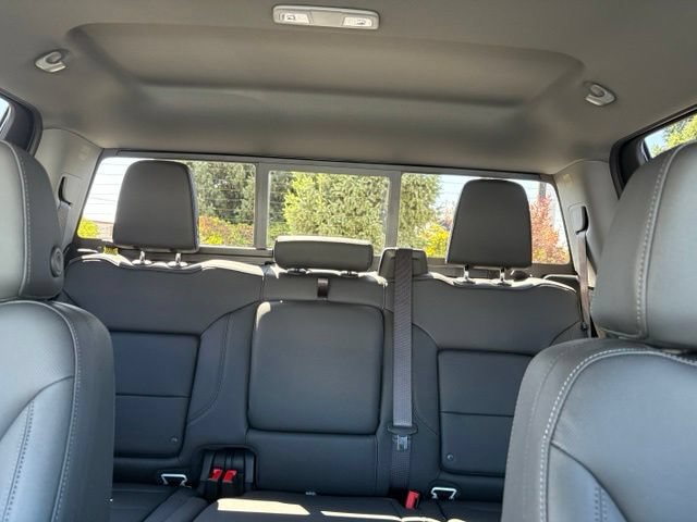 New 2026 GMC Sierra 3500 SLT w/ SLT Premium Package AWD/4WD image 17