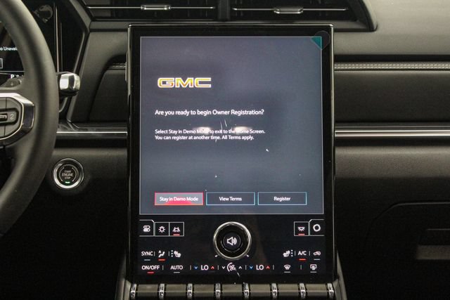New 2027 GMC Terrain Elevation w/ Elevation Premium Package AWD/4WD image 17