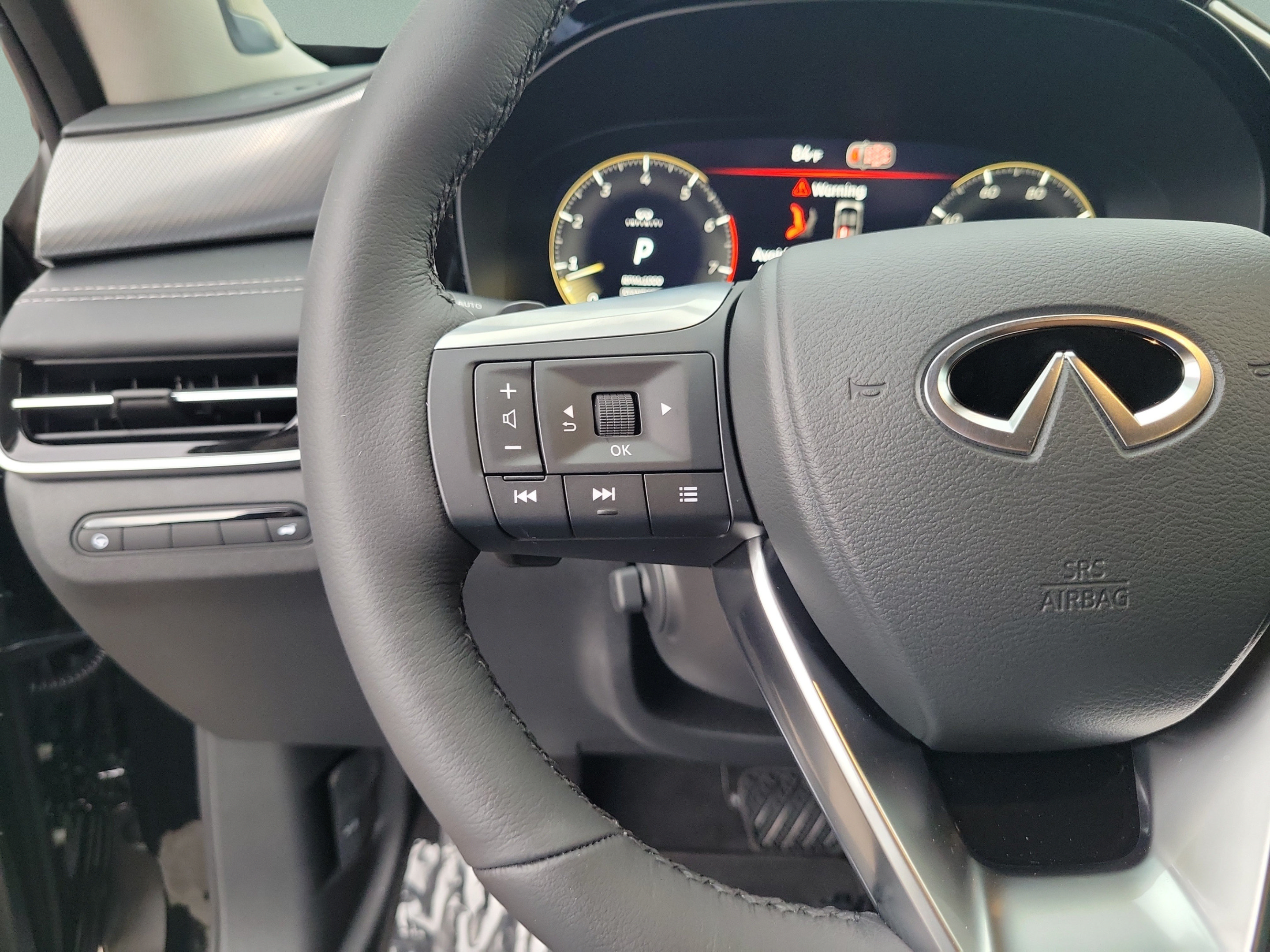 New 2027 INFINITI QX60 Luxe w/ Cargo Package FWD image 10