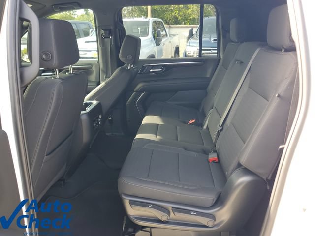 Used 2025 Chevrolet Suburban LS RWD image 10