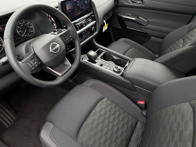 New 2026 Nissan Pathfinder SV w/ Cargo Package AWD/4WD image 16