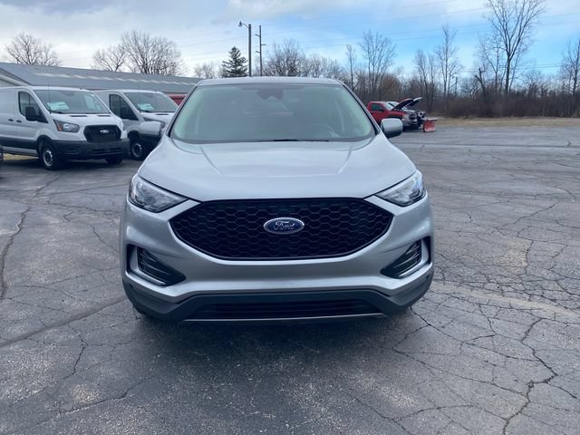 Used 2024 Ford Edge SEL AWD/4WD image 10