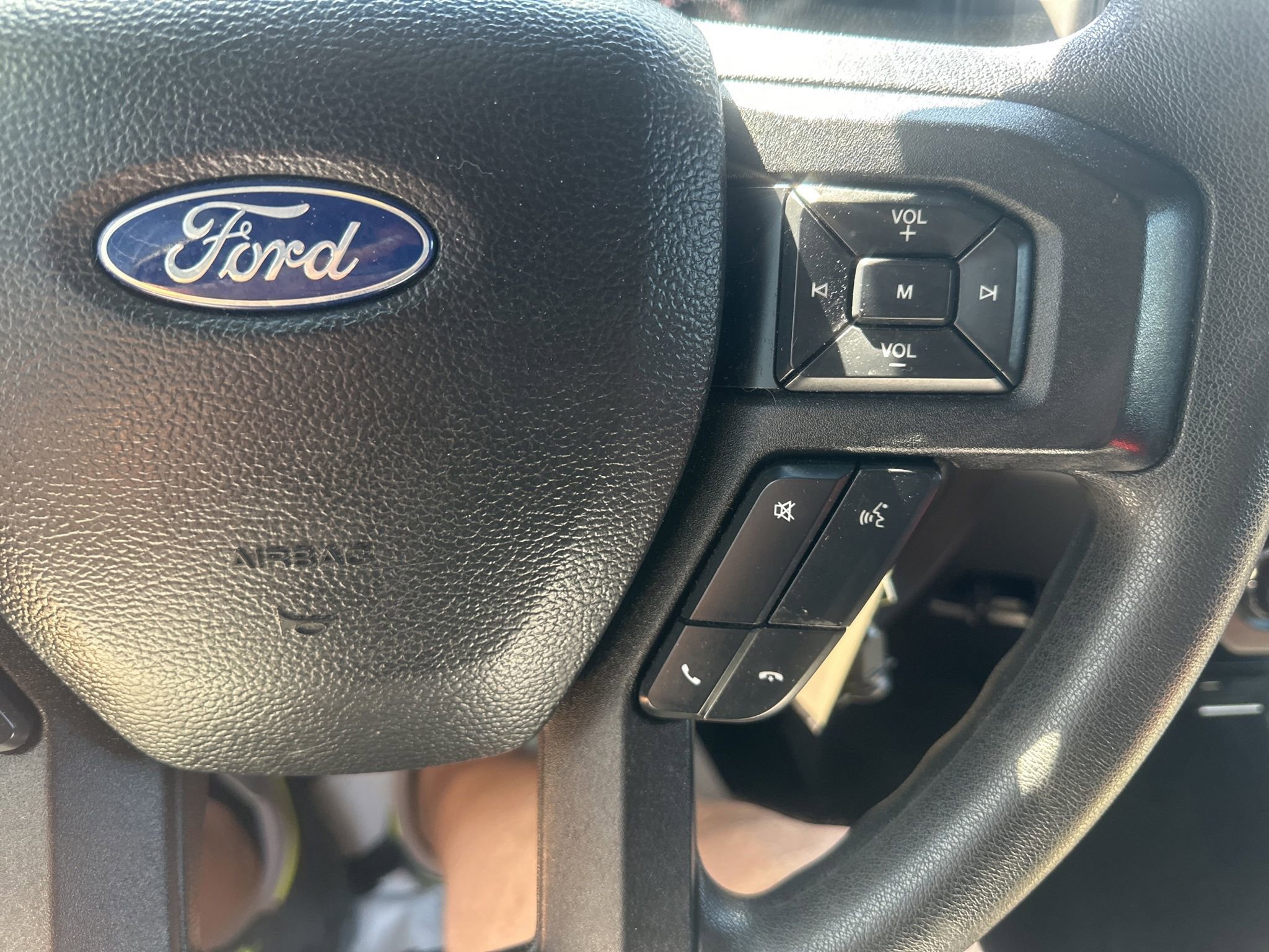 Used 2018 Ford F150 XLT AWD/4WD image 25