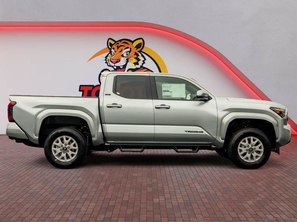 New 2026 Toyota Tacoma SR5 AWD/4WD image 4