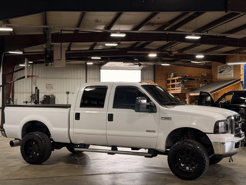 Used 2007 Ford F350 Lariat AWD/4WD image 19
