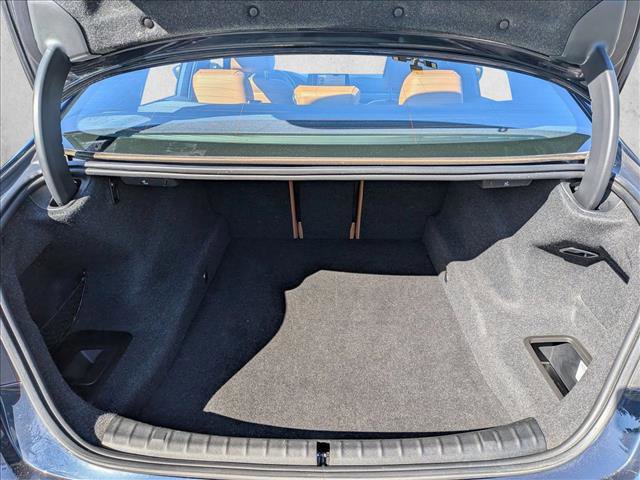 Used 2019 BMW 540i w/ Premium Package image 6