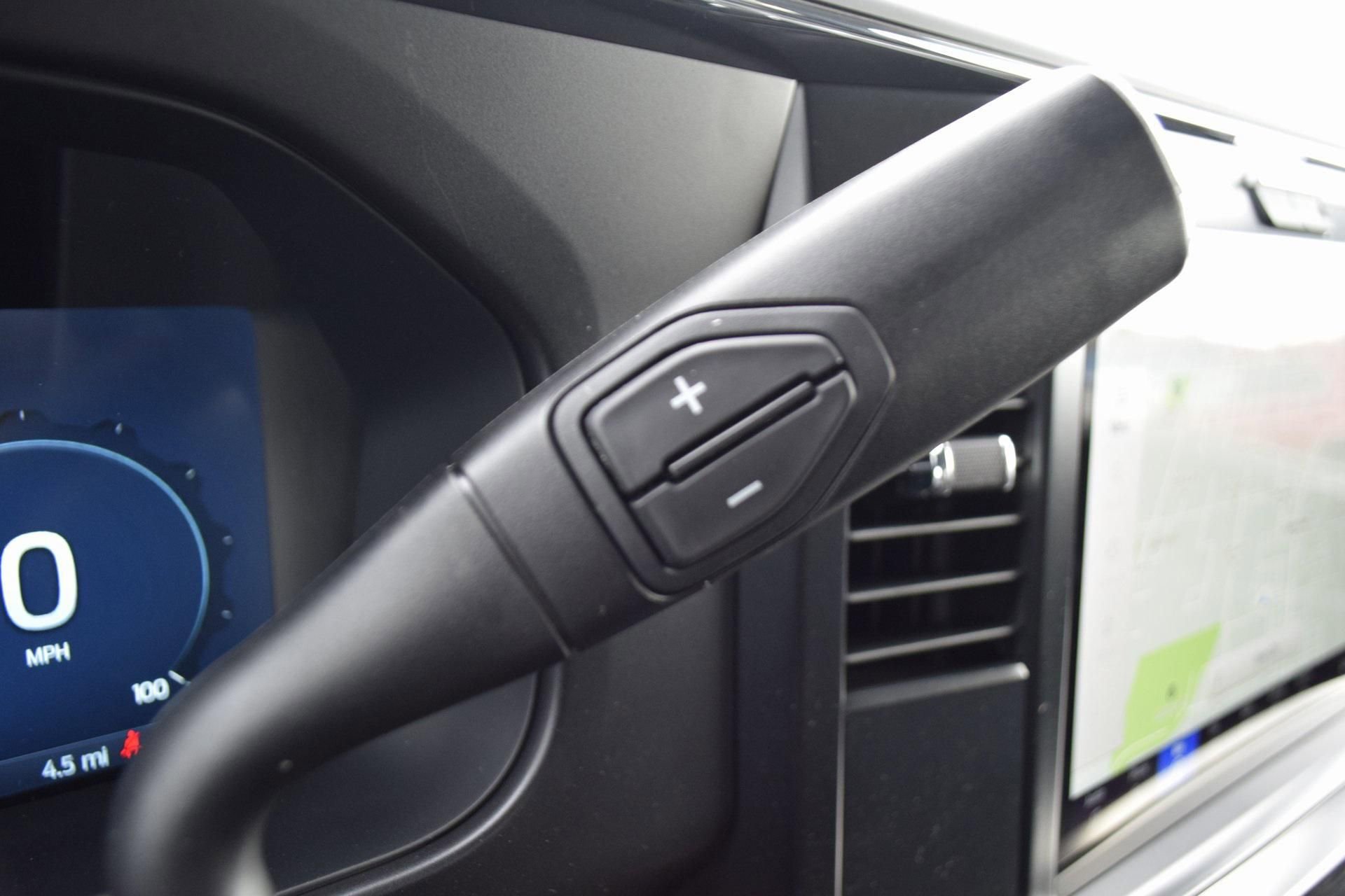 New 2026 Ford F250 Lariat w/ FX4 Off-Road Package image 14