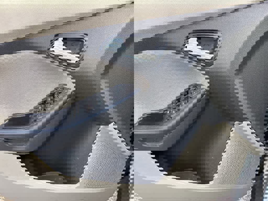 Used 2013 Ford Focus SE image 10