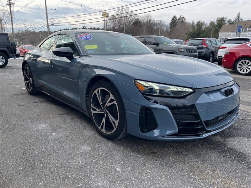 Used 2023 Audi e-tron GT Premium Plus w/ Performance Package image 4