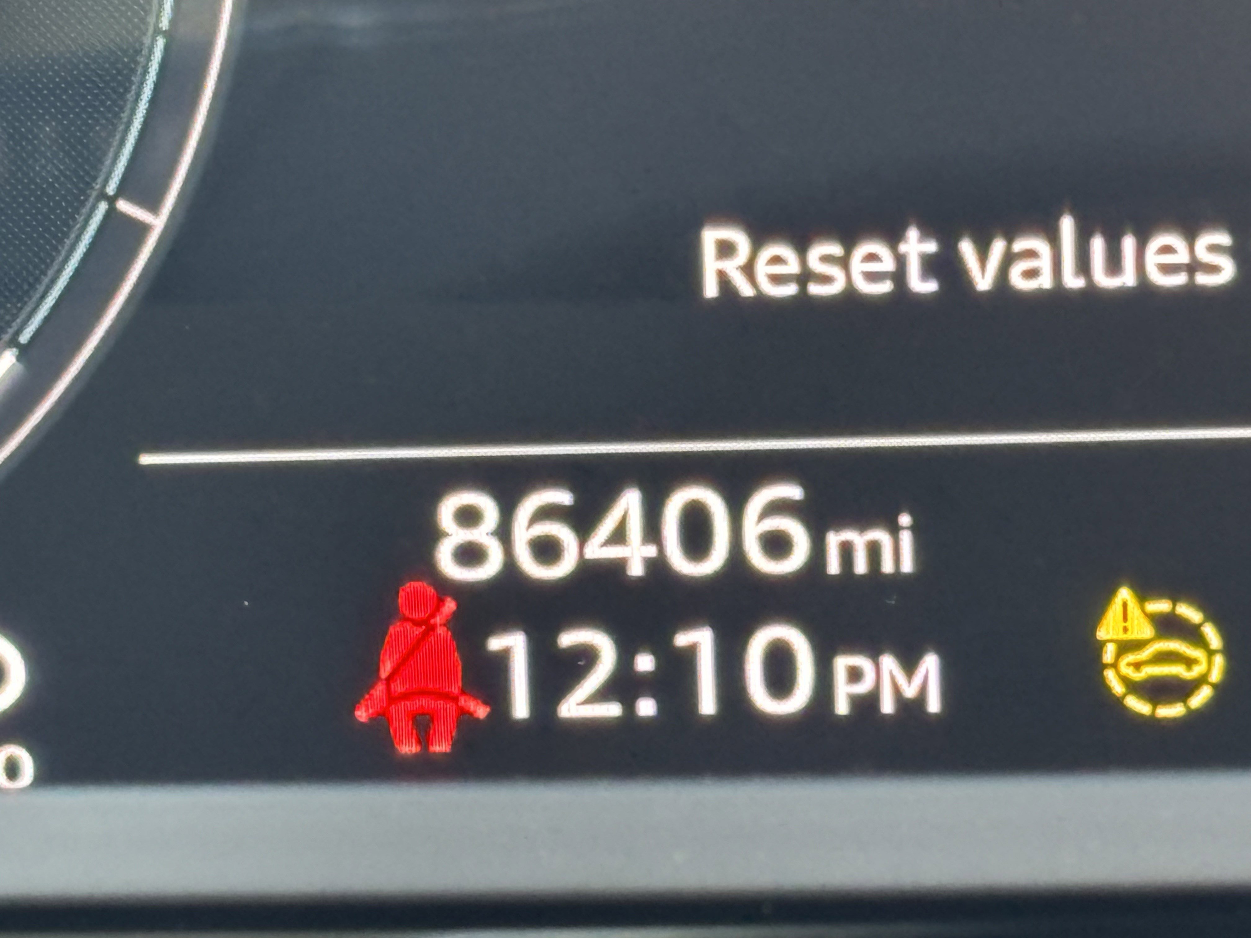 Used 2021 Audi e-tron Premium Plus image 22