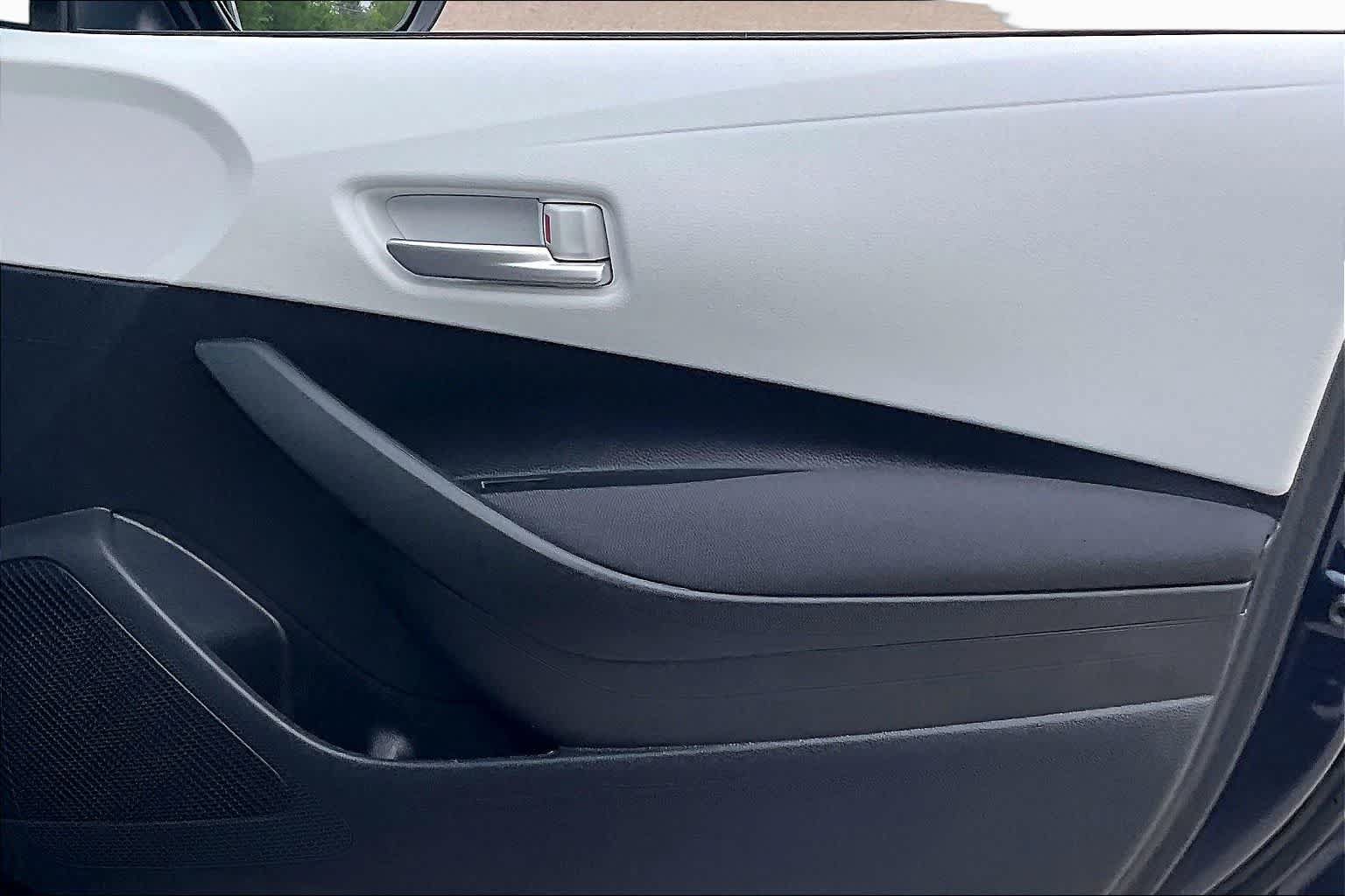 Used 2026 Toyota Corolla SE FWD image 21