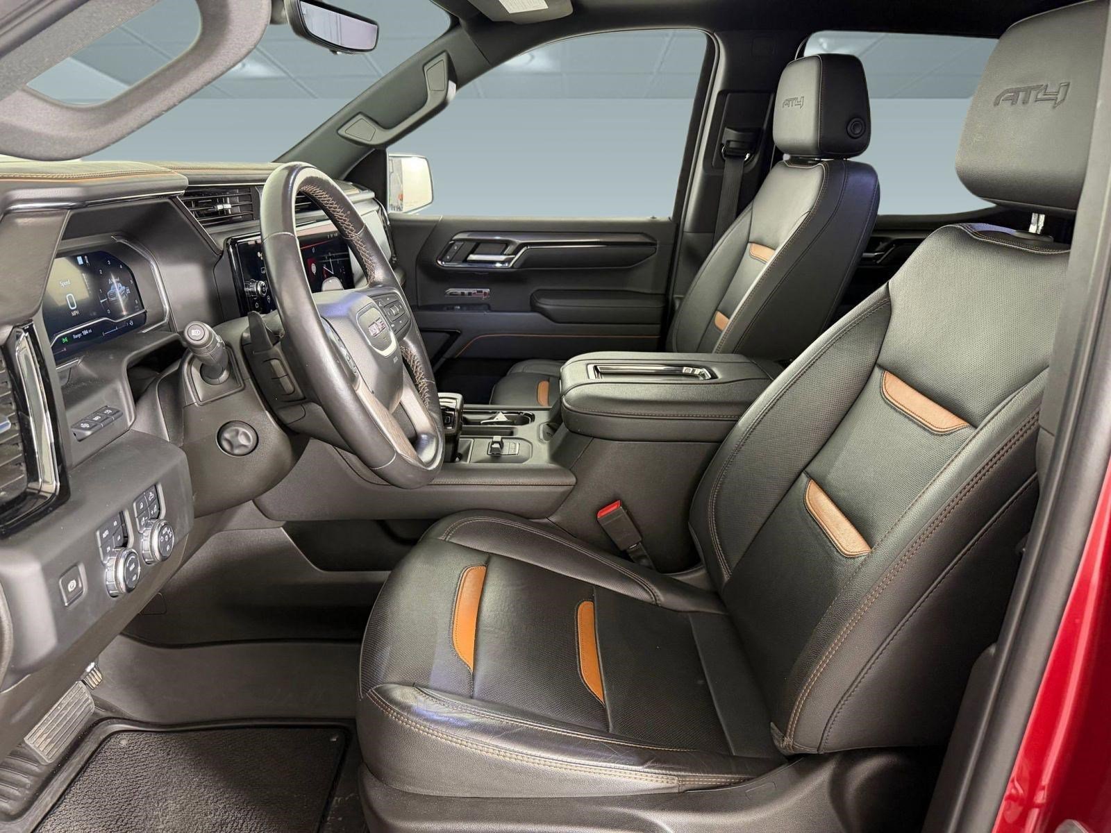 Used 2022 GMC Sierra 1500 AT4 w/ AT4 Premium Package image 5