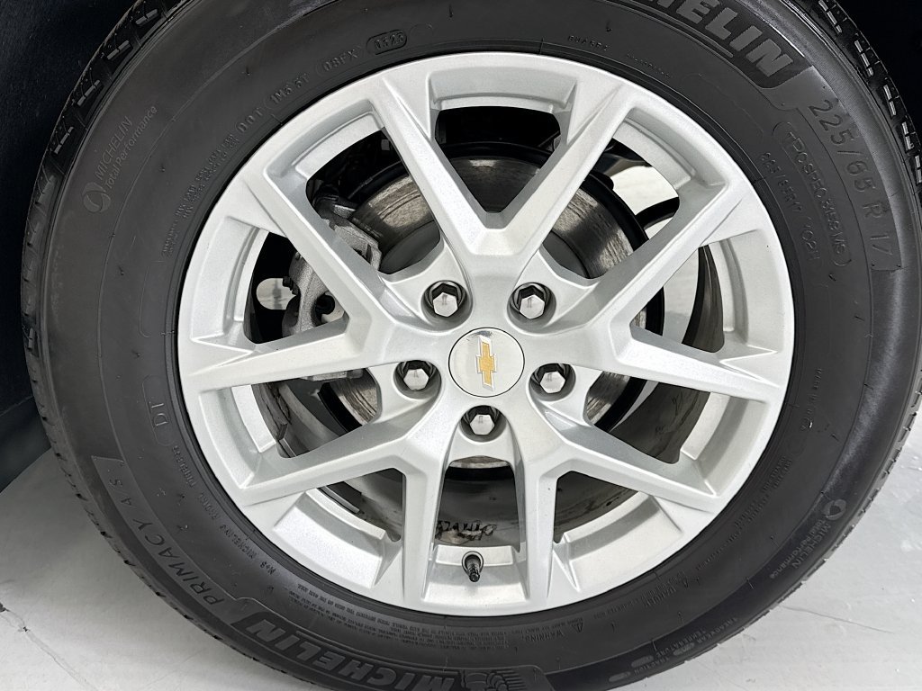 Used 2023 Chevrolet Equinox LS FWD image 29