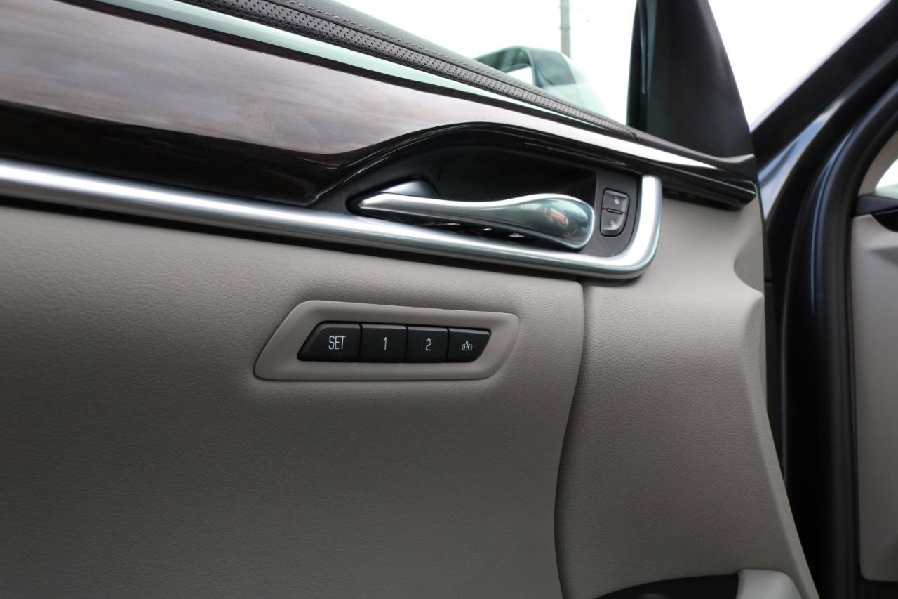 Used 2016 Cadillac XTS Luxury w/ Driver Awareness Package image 19