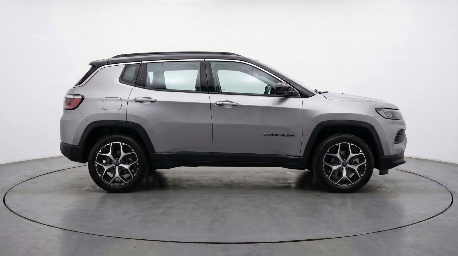Used 2025 Jeep Compass Limited AWD/4WD image 11