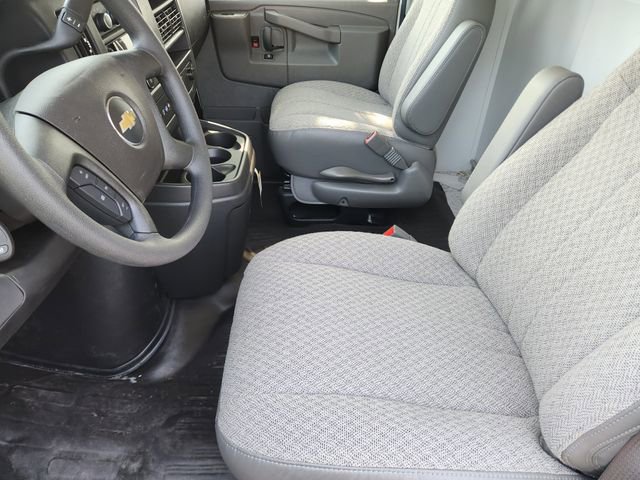 New 2025 Chevrolet Express 3500 w/ Power Convenience Package RWD image 17