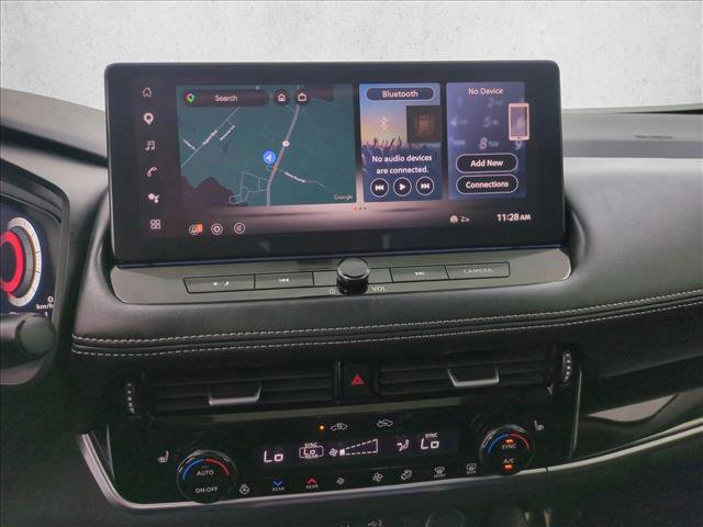 Used 2024 Nissan Rogue SL w/ SL Premium Package FWD image 15