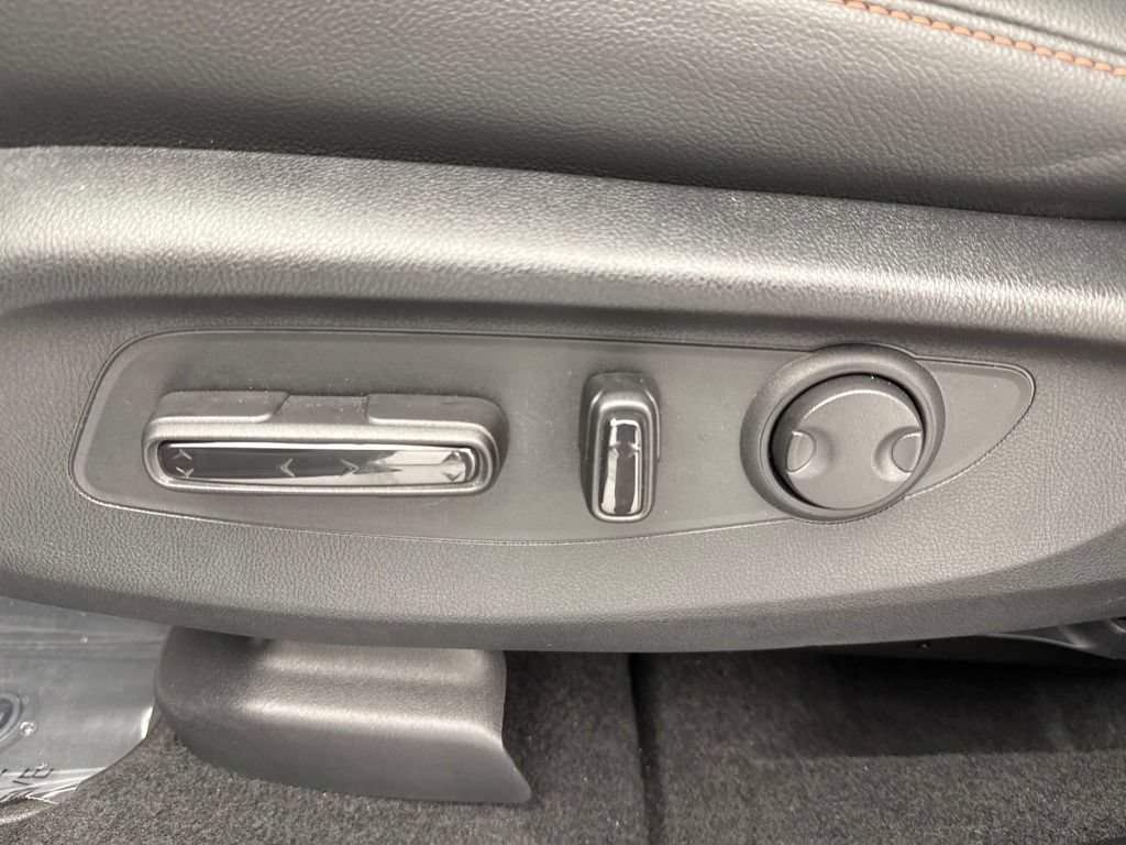 Used 2026 Honda CR-V Sport Touring image 20