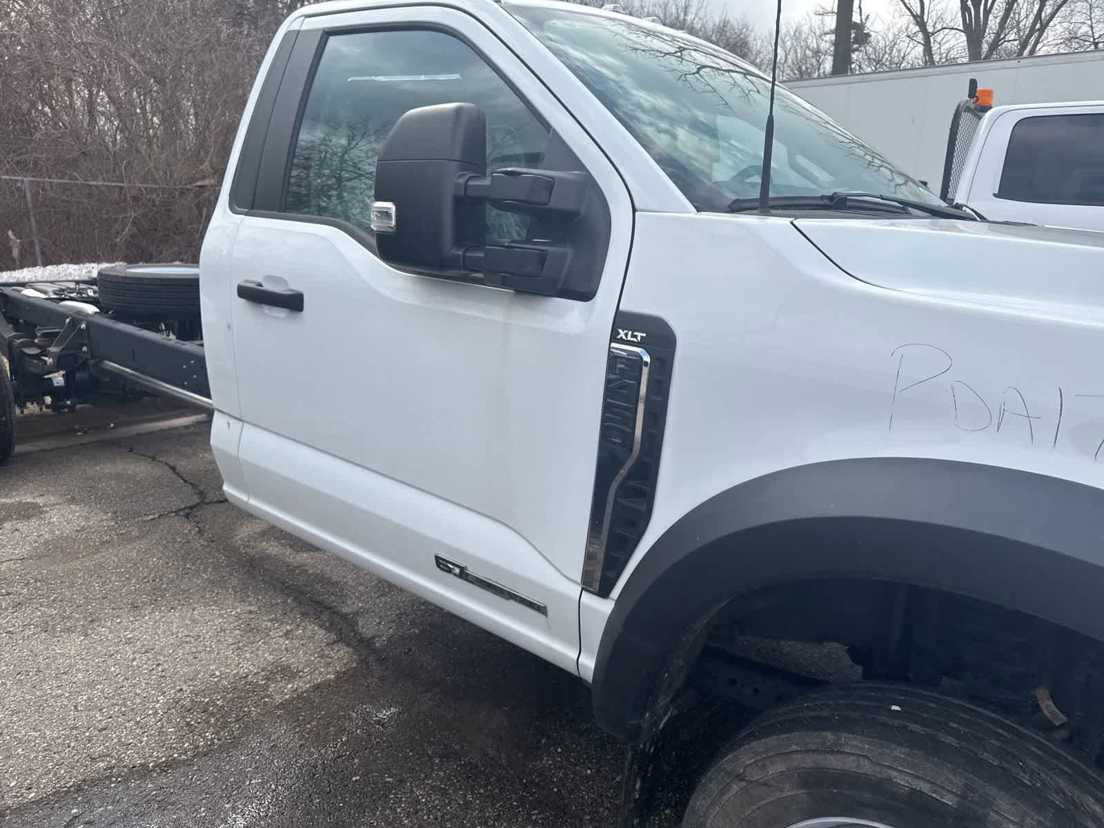 Used 2023 Ford F450 XLT w/ XLT Value Package image 15